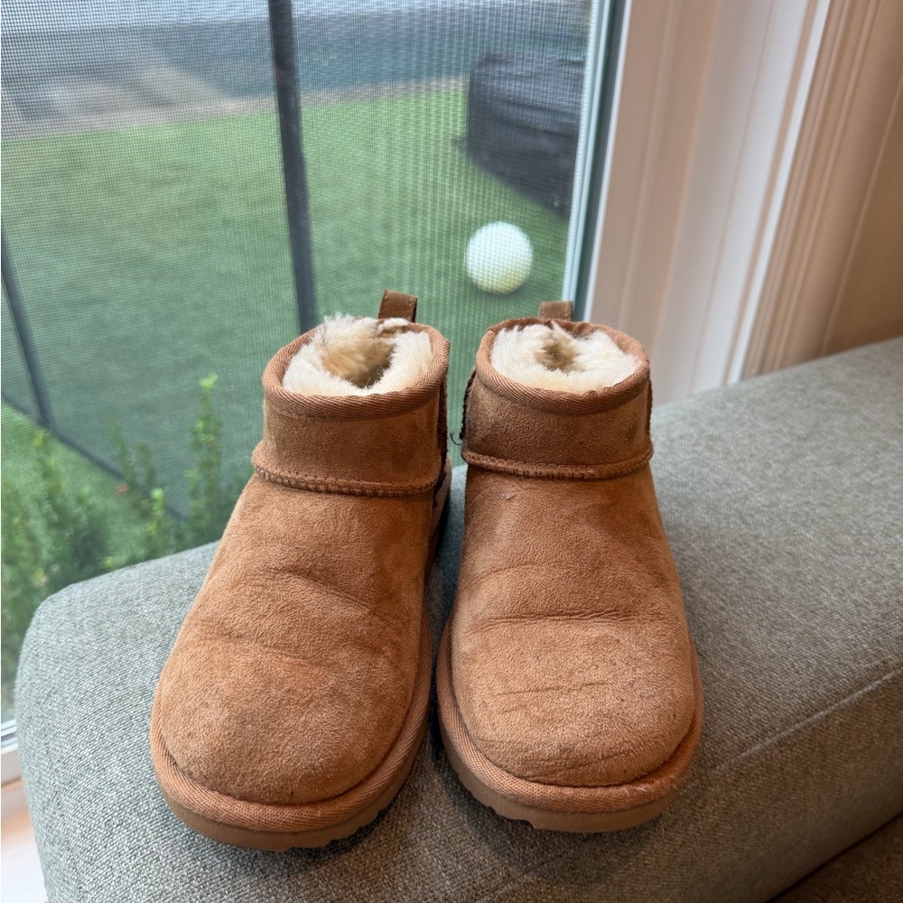 UGG classic ultra mini boots